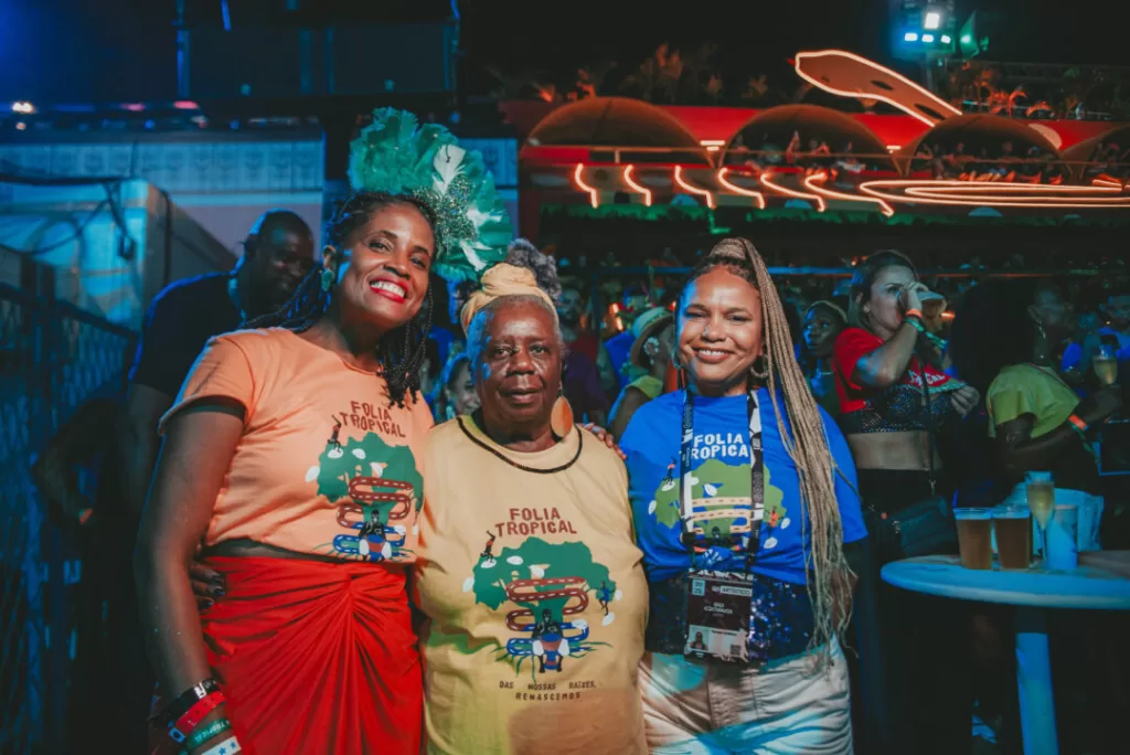 Camarote Folia Tropical