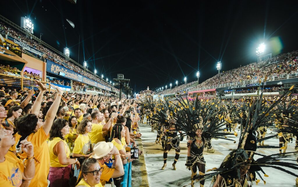 Camarote Folia Tropical - Carnaval Sapucaí 2025